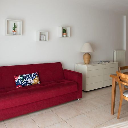 Appartamento Peler13 Con Balcone E Parcheggio ริวาเดลการ์ดา ภายนอก รูปภาพ